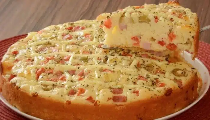 Passo a passo de como fazer uma deliciosa torta de pizza de presunto, fica uma verdadeira delícia, muito fácil de fazer