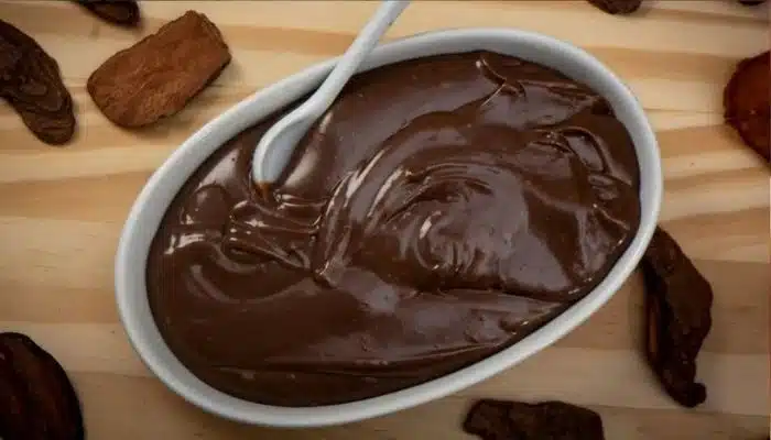 Brigadeiro de Colher sem Leite Condensado Super Simples de Fazer