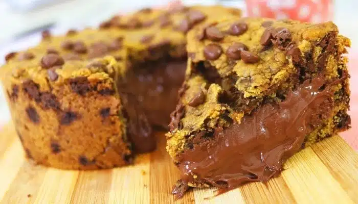 Torta Cookie Recheado de Chocolate