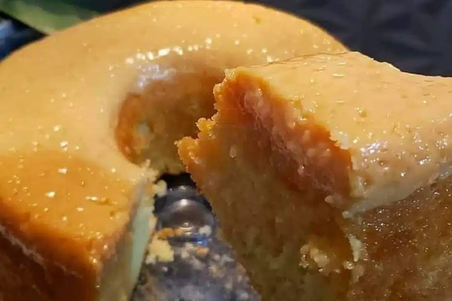 Receita de Bolo de Iogurte invertido com Doce de Leite