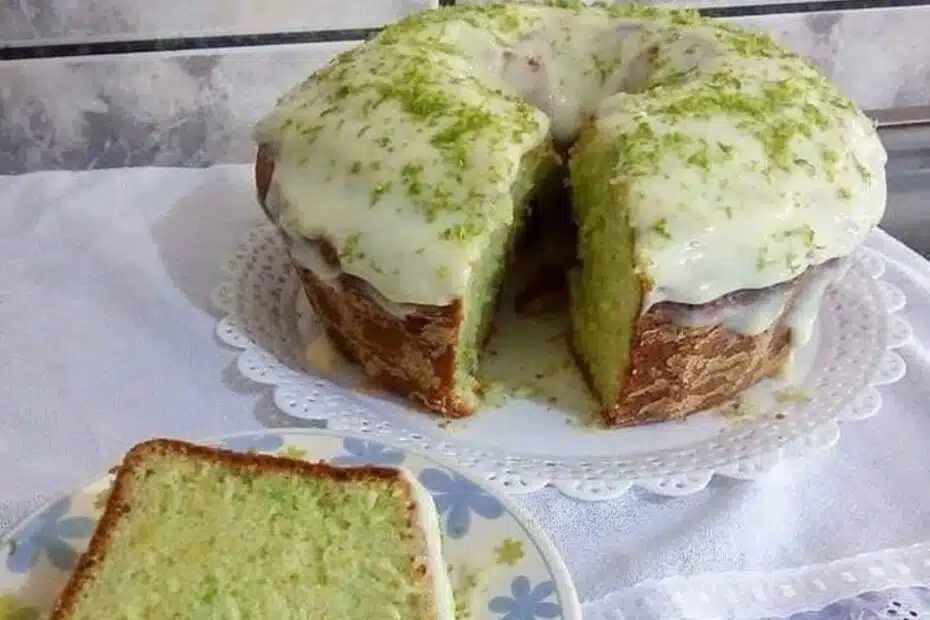 Receita de Bolo de Limão com Iogurte