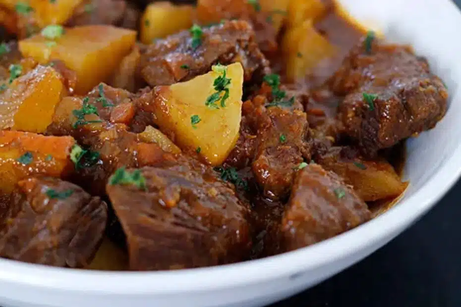 Como fazer Carne de Panela com Batata