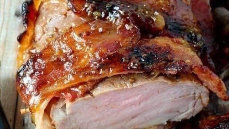 Lombo de Porco Caramelizado com Bacon