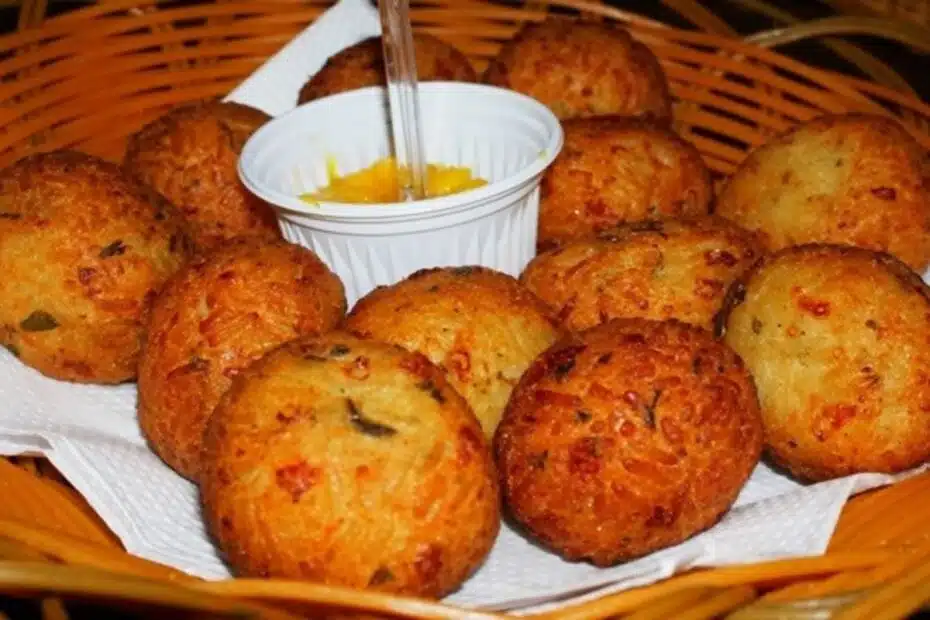 Receita de Bolinho de Arroz com Carne Moída