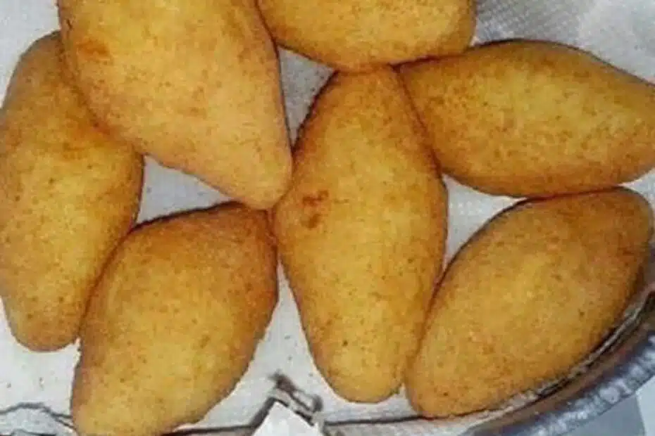 Receita de Bolinho de Mandioca com Carne Seca