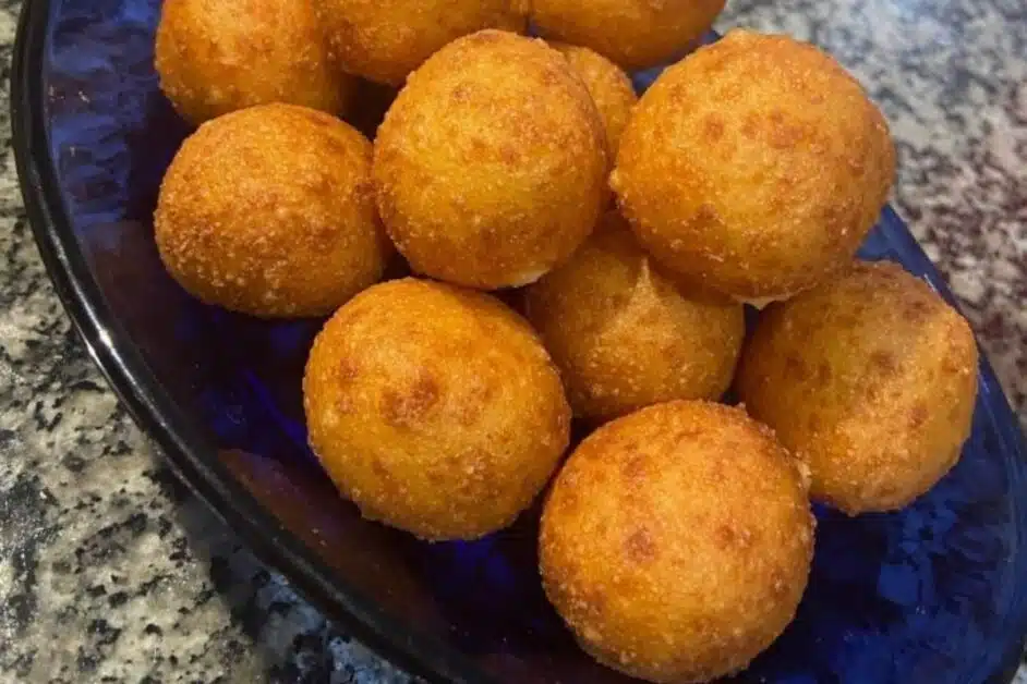 Receita de Bolinho de Queijo 3 Ingredientes