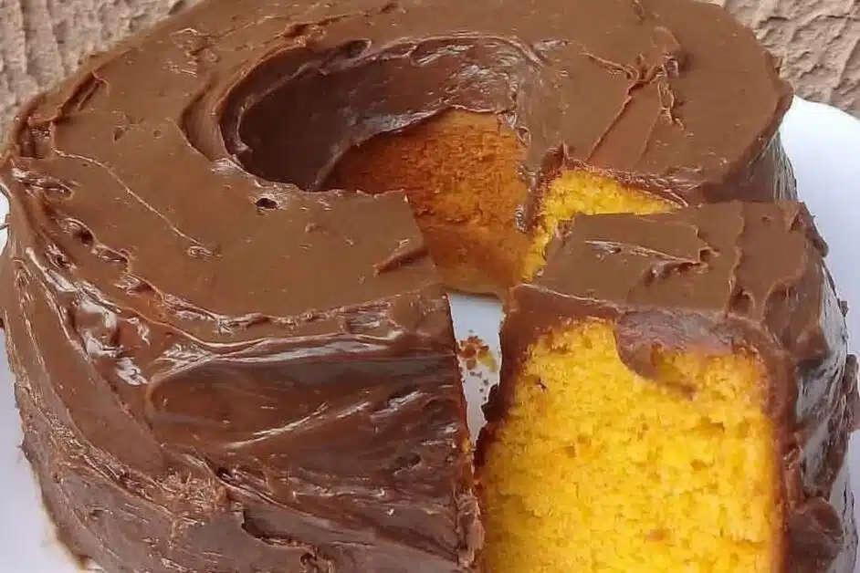 Receita de Bolo de Cenoura com Brigadeiro