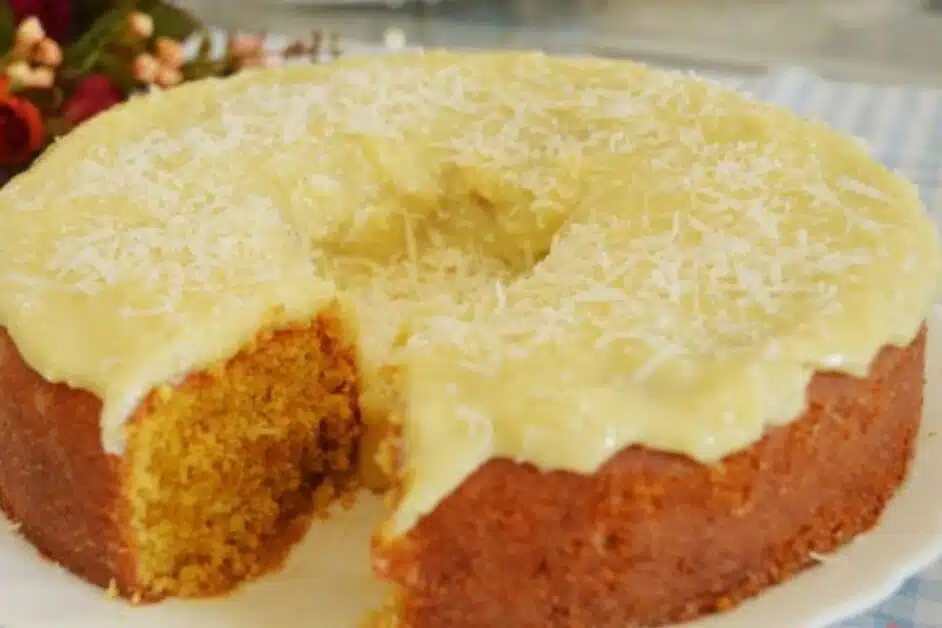 Receita de Bolo de Milho com Cobertura de Beijinho