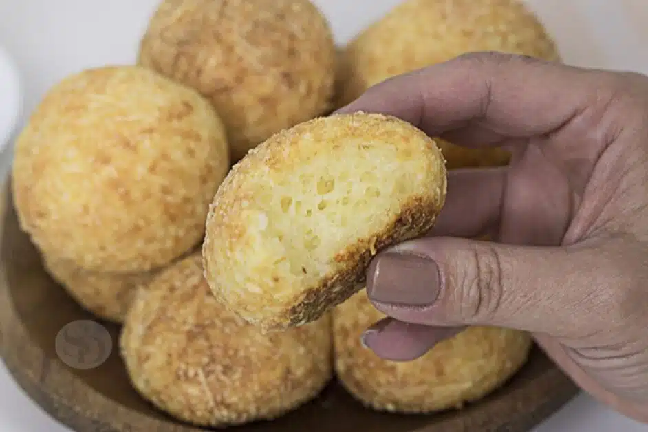 Receita de Pão de Queijo de Tapioca Perfeito