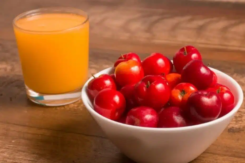 Receita de Suco de Acerola Rico Em Vitaminas