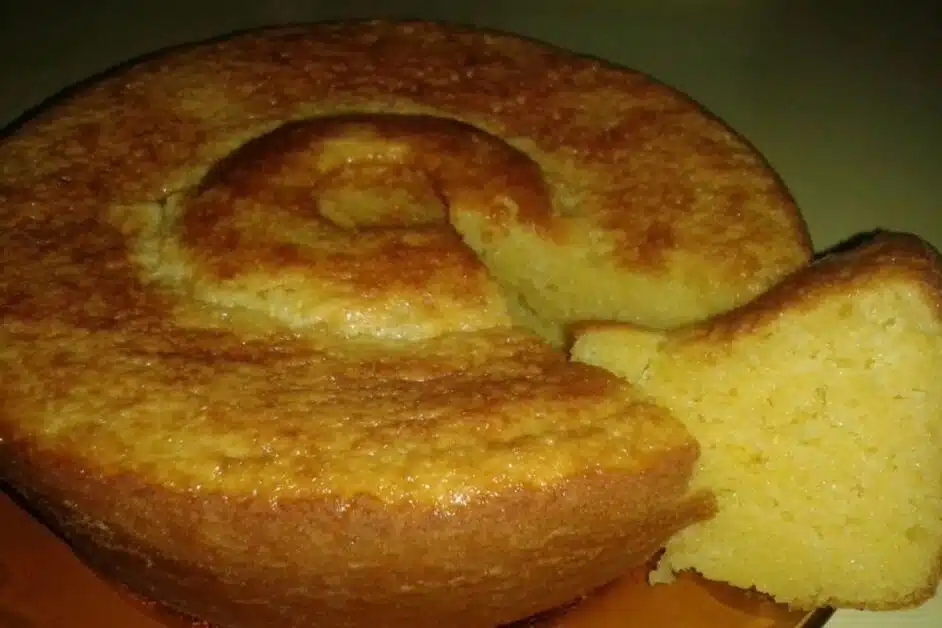 Receita de bolo de fubá com queijo