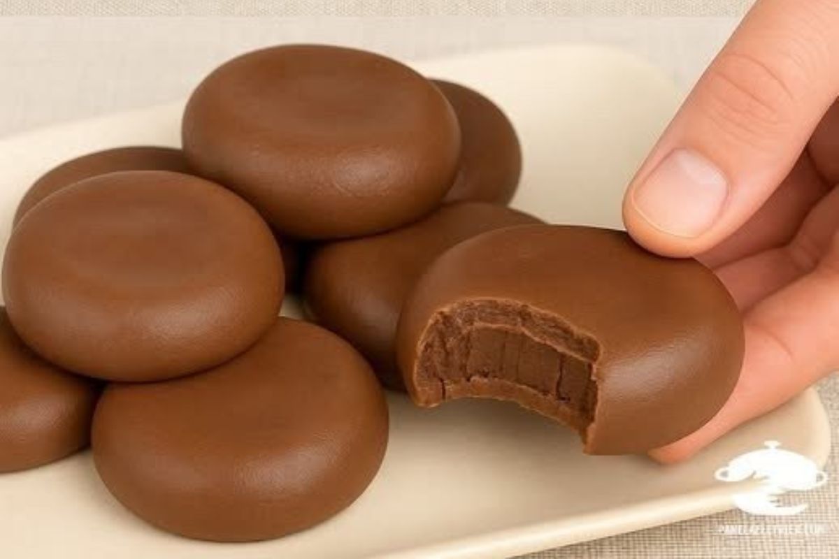 Nem dá tempo de esfriar: meus Biscoitinhos Cremosos de Chocolate somem rapidinho