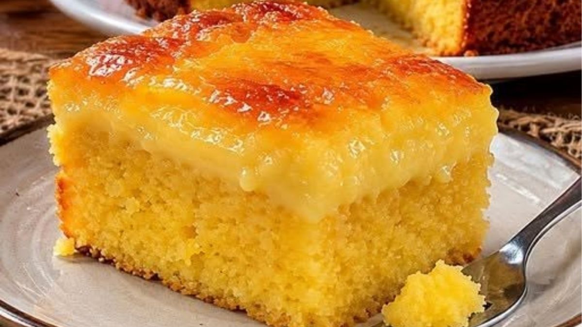 Bolo Curau Cremoso: a receita de milho mais irresistível que parece derreter na boca a cada fatia