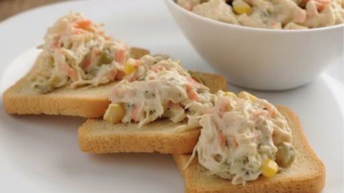 Patê Cremoso de Atum: essa receita fica tão deliciosa e cremosa que você vai querer passar em tudo!